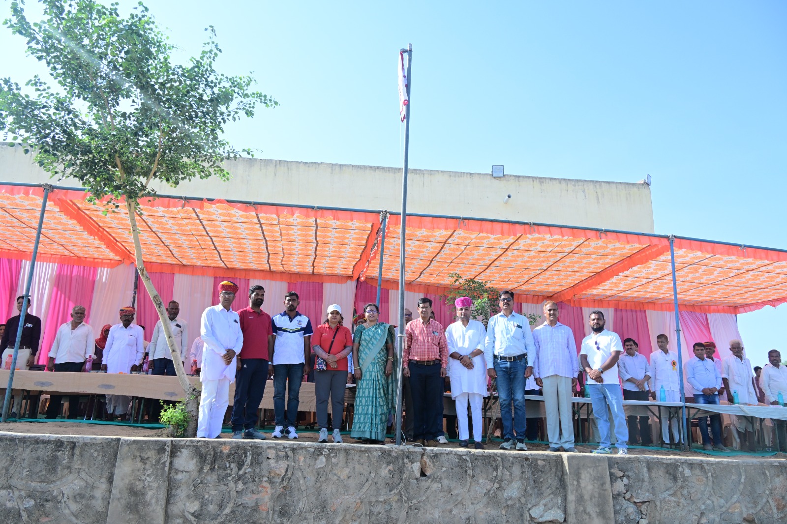 सॉफ्टबॉल में अमरपुरा विद्यालय का दबदबा, दोनों छात्र वर्गों में जीते स्वर्ण पदक